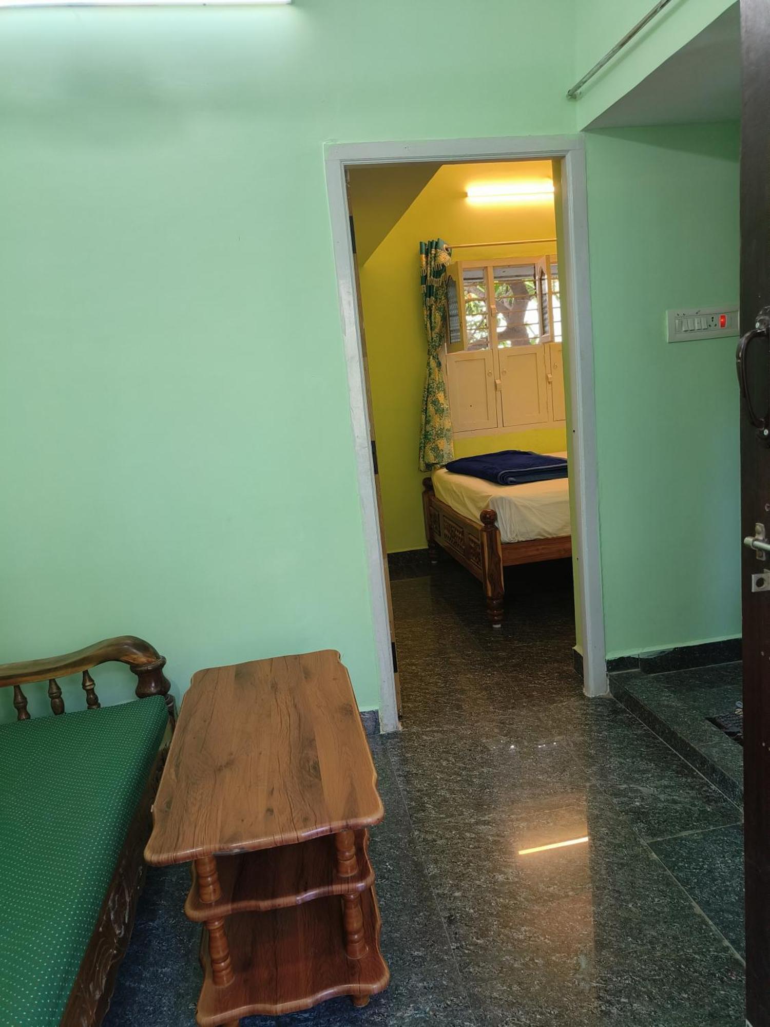 Liya Guest House Tiruvannāmalai Zewnętrze zdjęcie